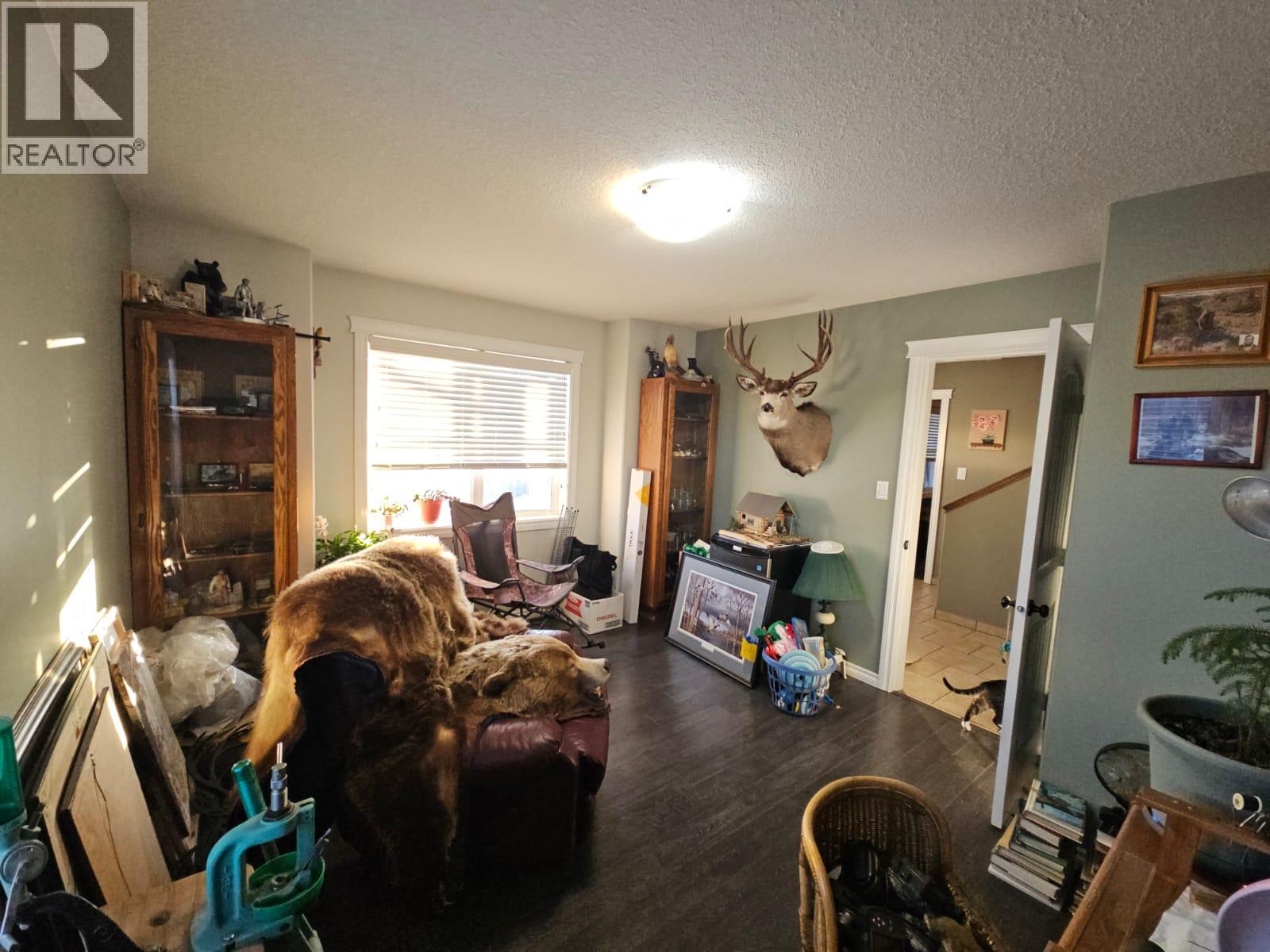 4804 Bissette Drive, Pouce Coupe