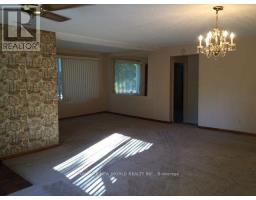 39 Windsor Drive, Whitchurch Stouffville, ON L4A7X3 Photo 10