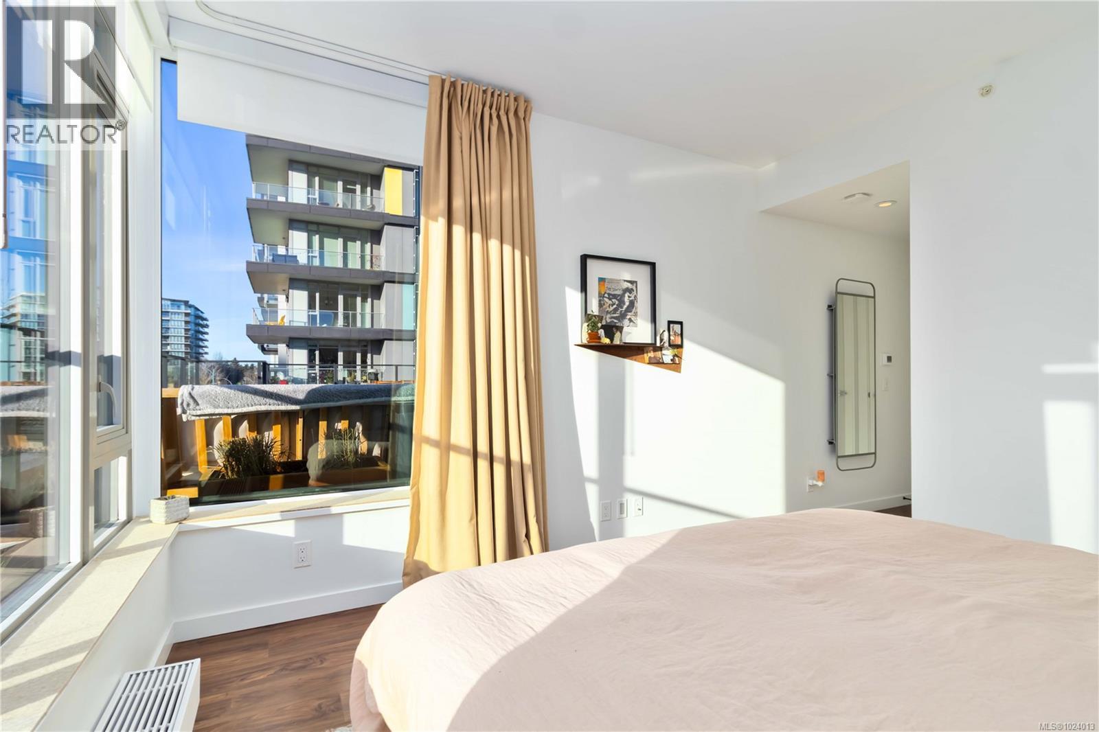 308 369 Tyee Road, Victoria