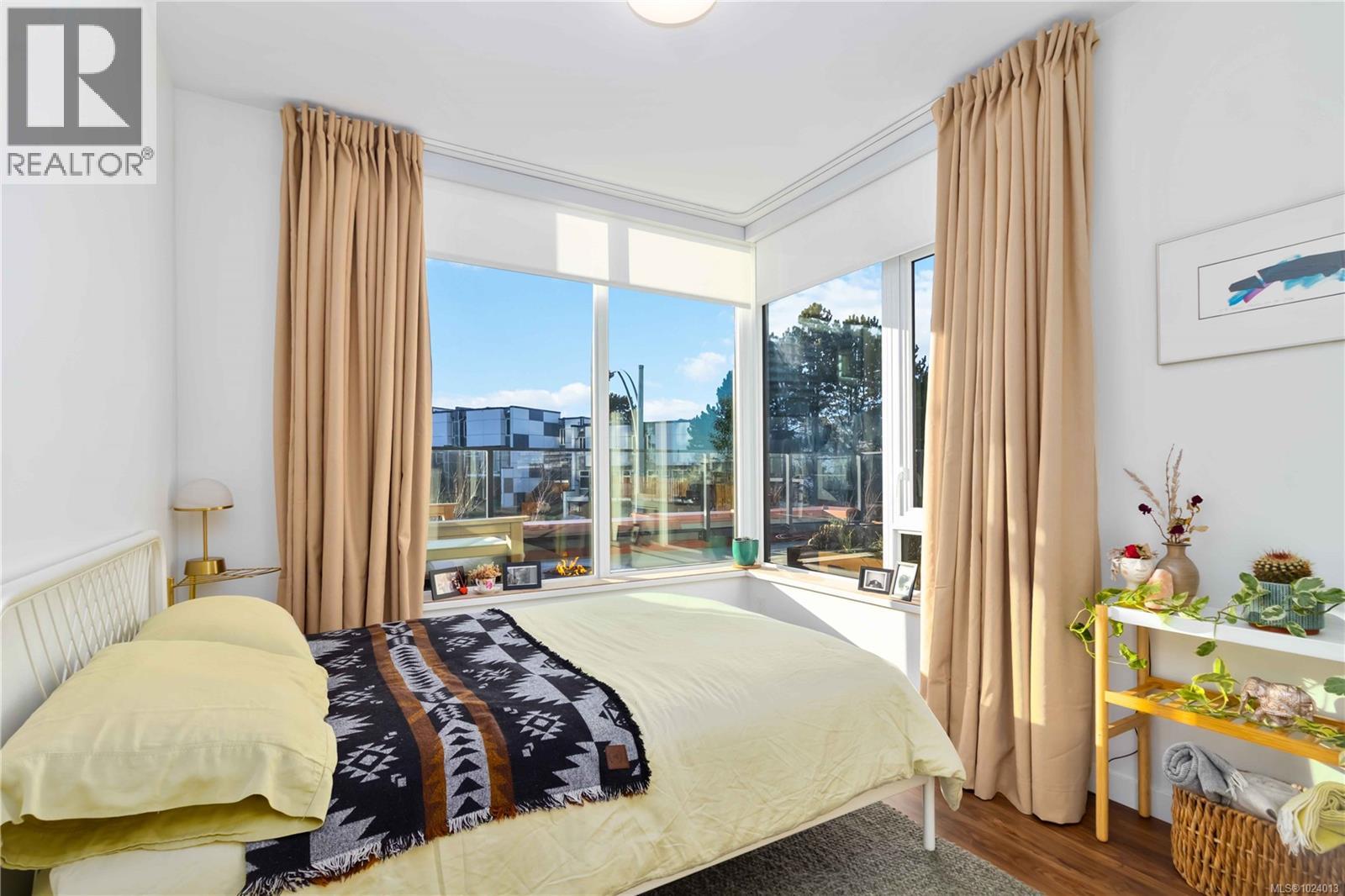 308 369 Tyee Road, Victoria