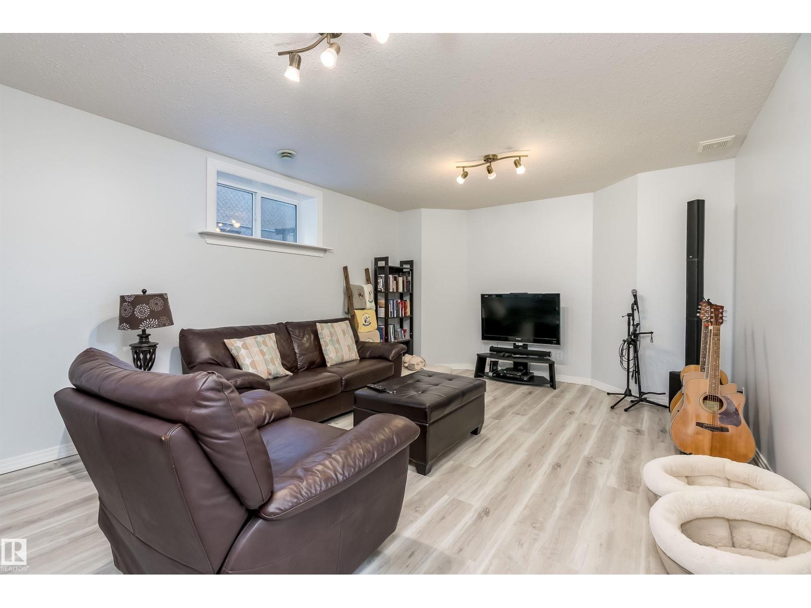 66 BRIDGEPORT WD, Leduc