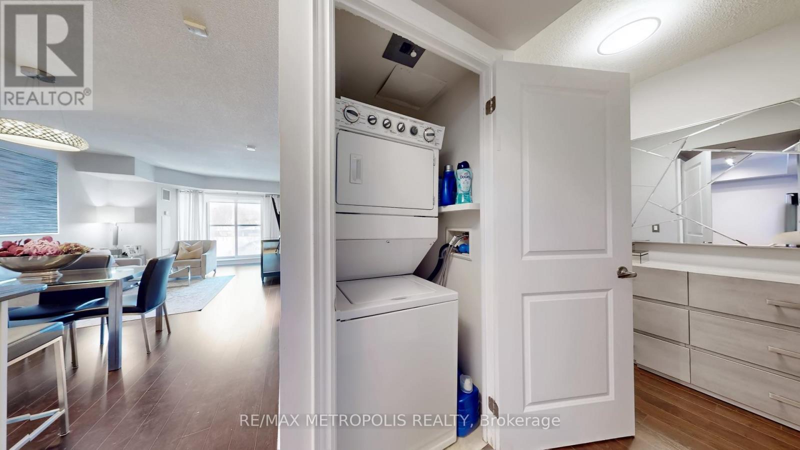 #228 701 SHEPPARD AVENUE W - 25