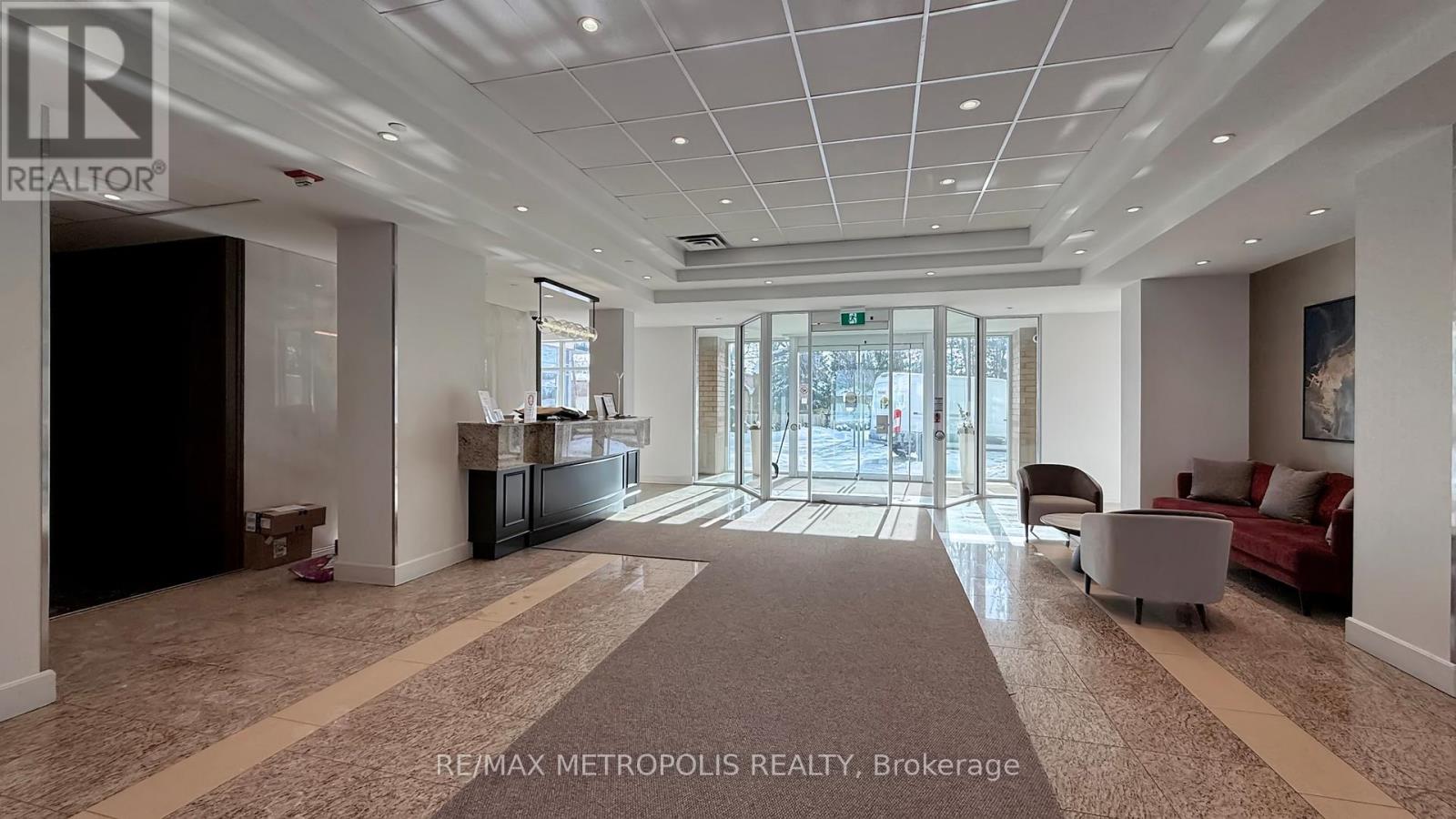 #228 701 SHEPPARD AVENUE W - 31