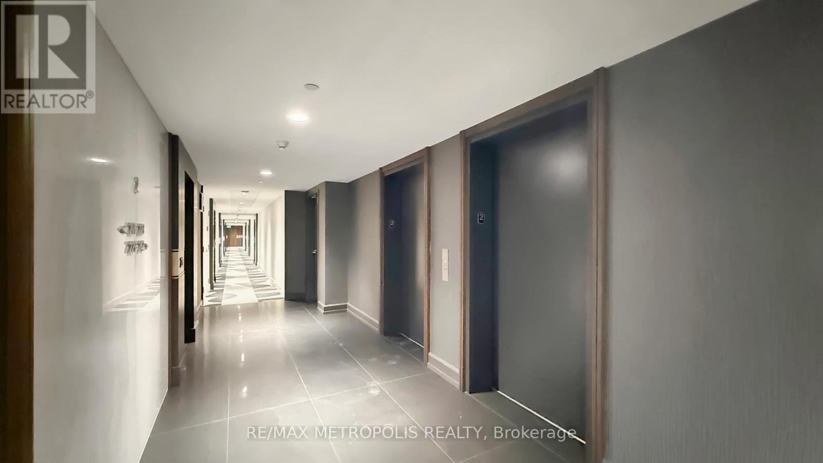 #228 701 SHEPPARD AVENUE W - 36