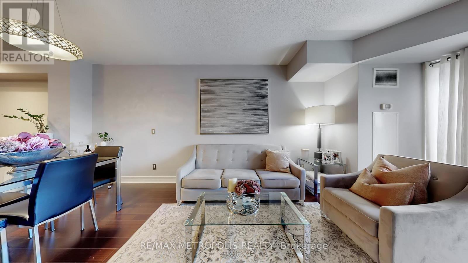 #228 701 SHEPPARD AVENUE W - 6