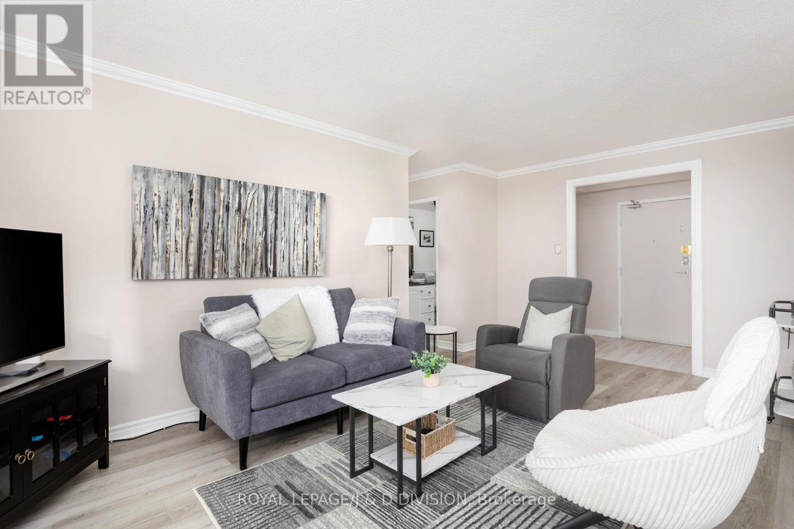 306 - 155 MARLEE AVENUE - Photo 4 of 24, Toronto (Briar Hill-Belgravia), Ontario