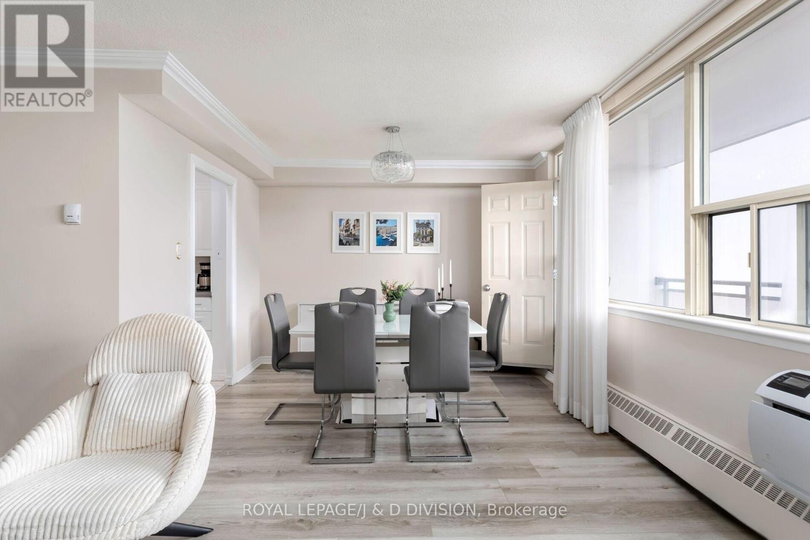 306 - 155 MARLEE AVENUE - Photo 5 of 24, Toronto (Briar Hill-Belgravia), Ontario