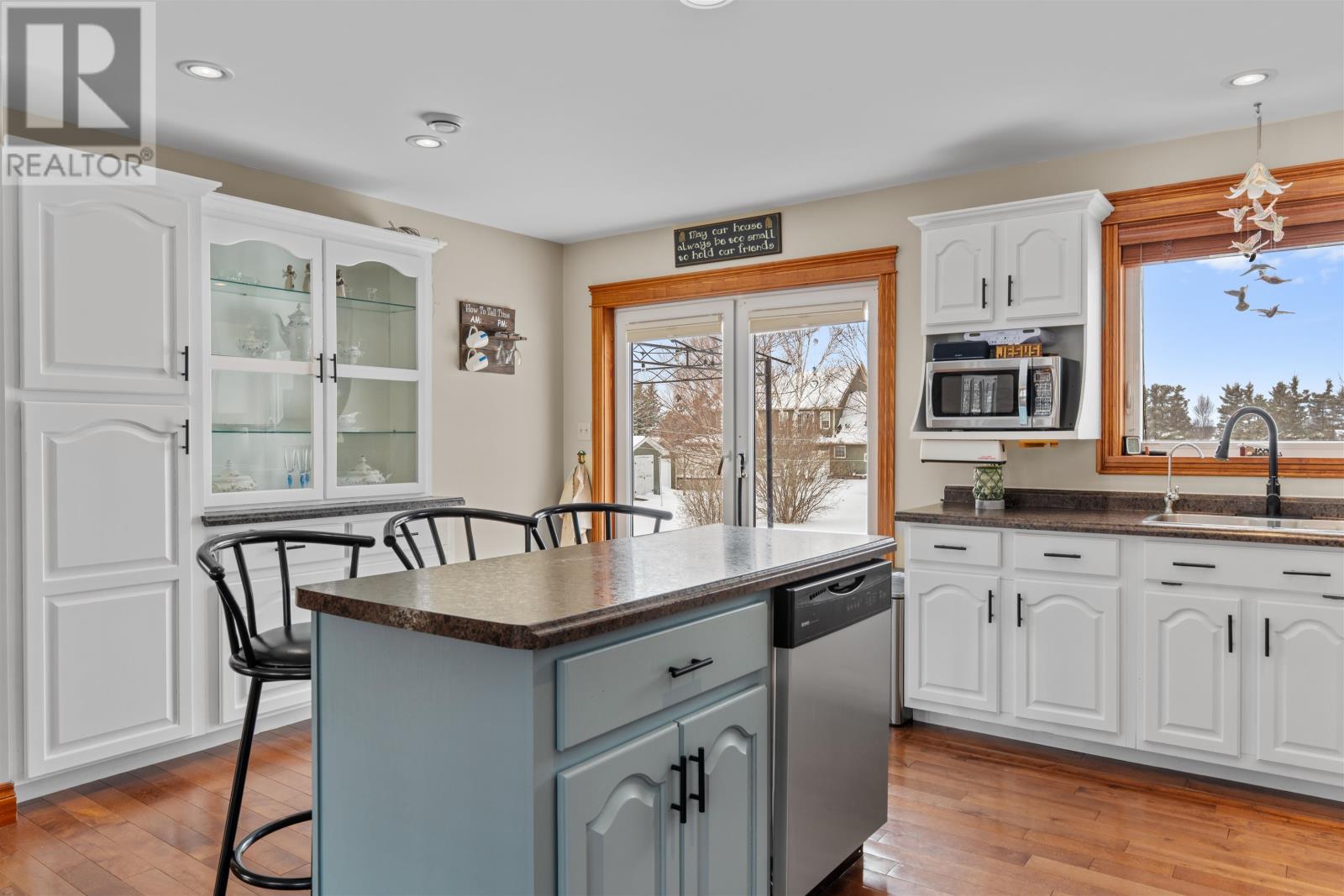 58 HIGHVIEW ROAD - 12