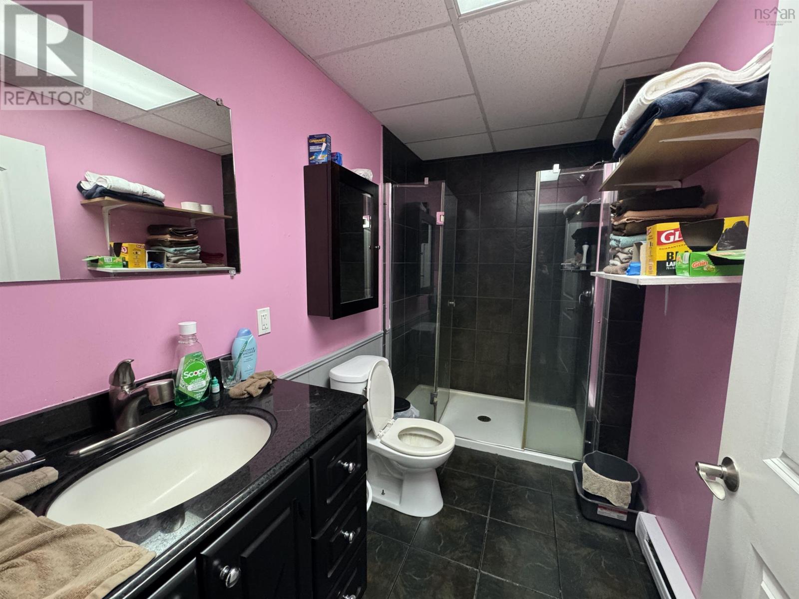 Property 14 of 20 of 42 Highway 330