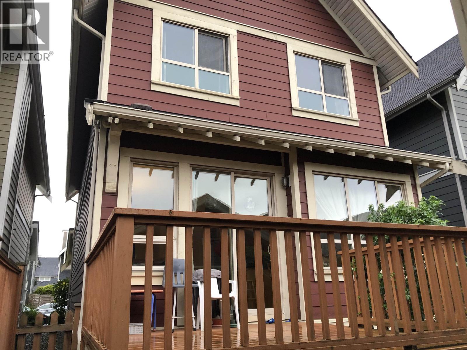 252 JENSEN STREET, New Westminster