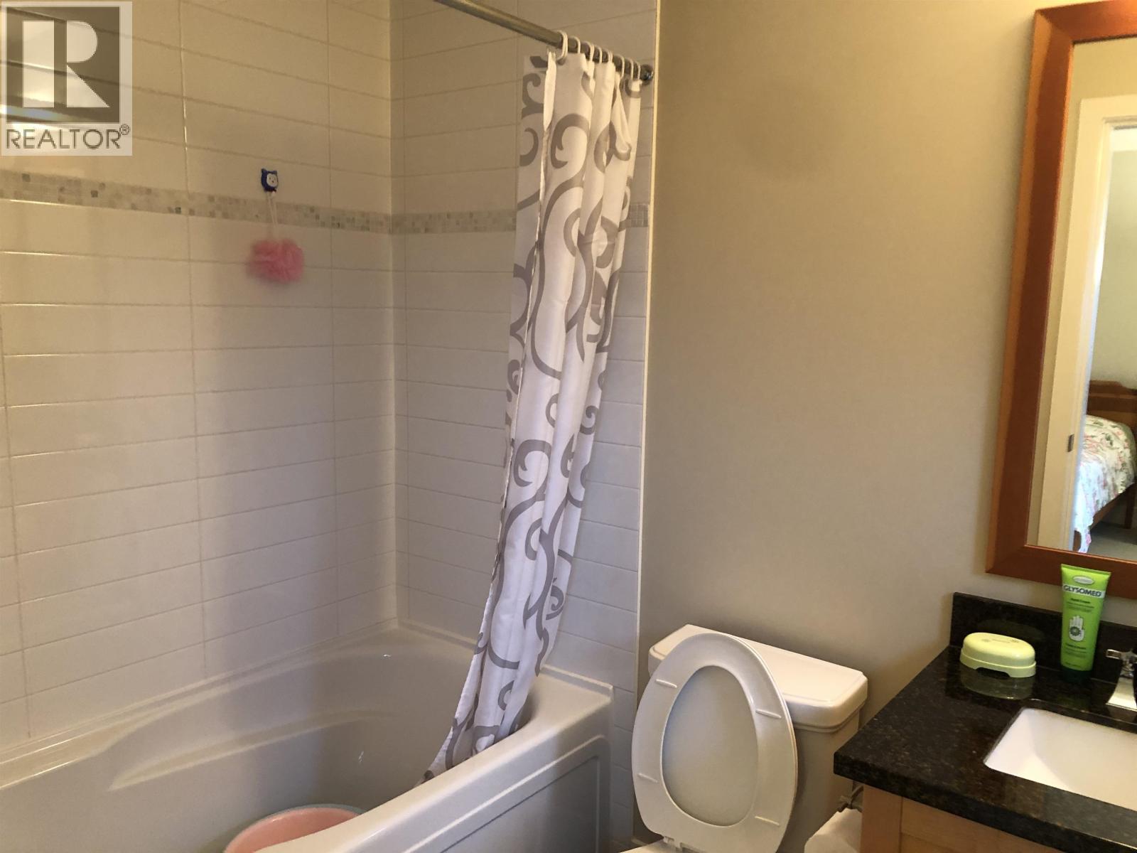 252 JENSEN STREET, New Westminster