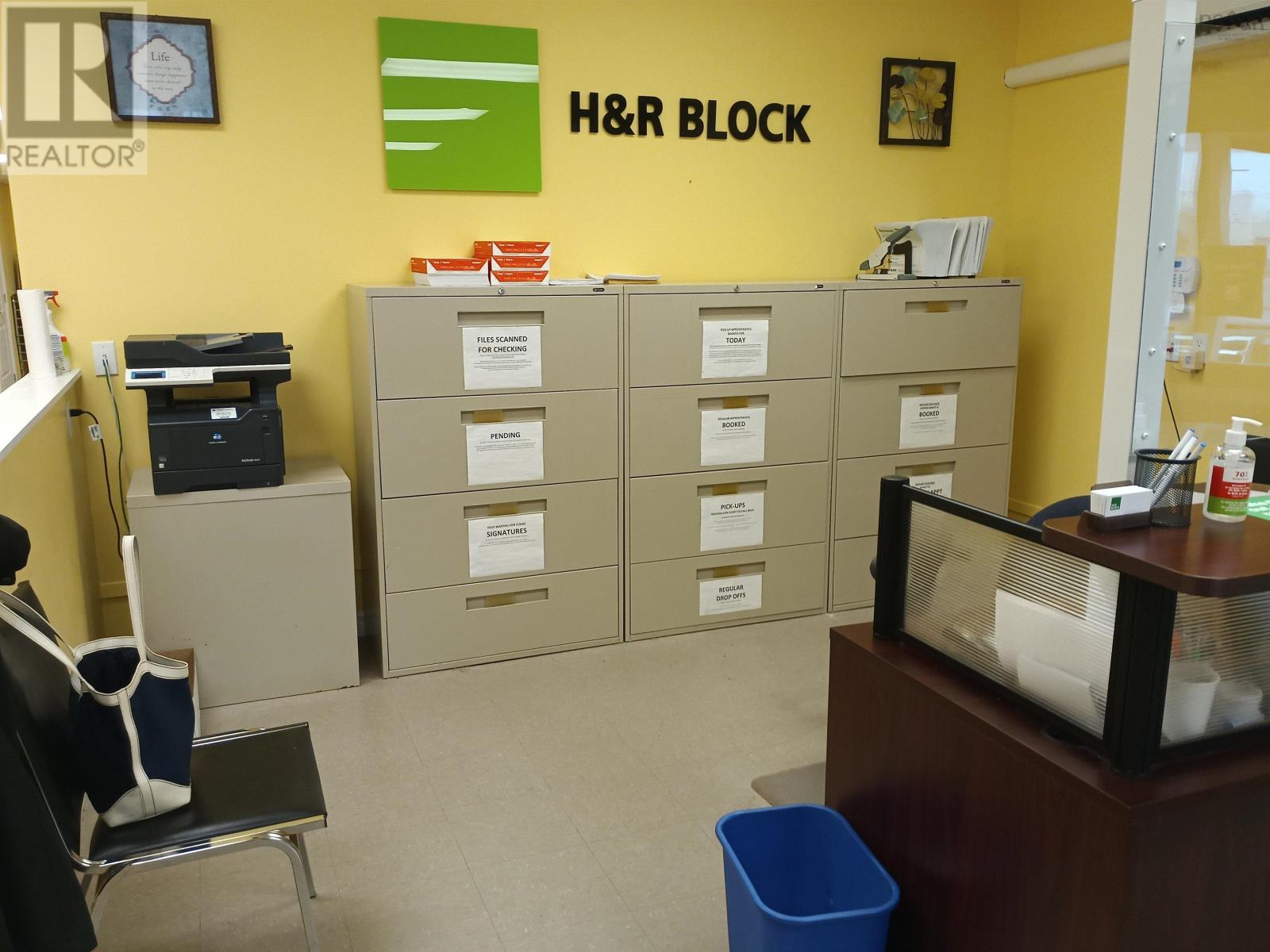 Property 7 of 20 of 42 Highway 330