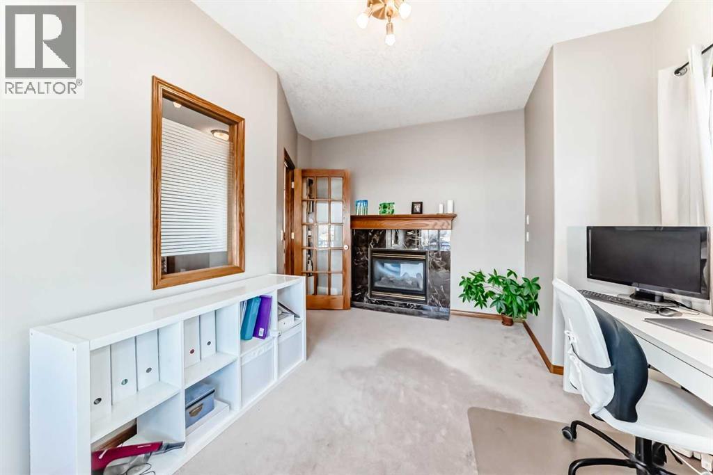 Single Family House for Sale in  Royal Birkdale Crescent NW Royal Oak Calgary 
