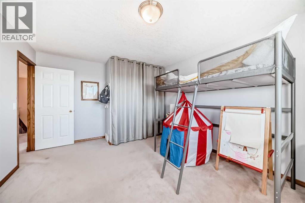 Single Family House for Sale in  Royal Birkdale Crescent NW Royal Oak Calgary 