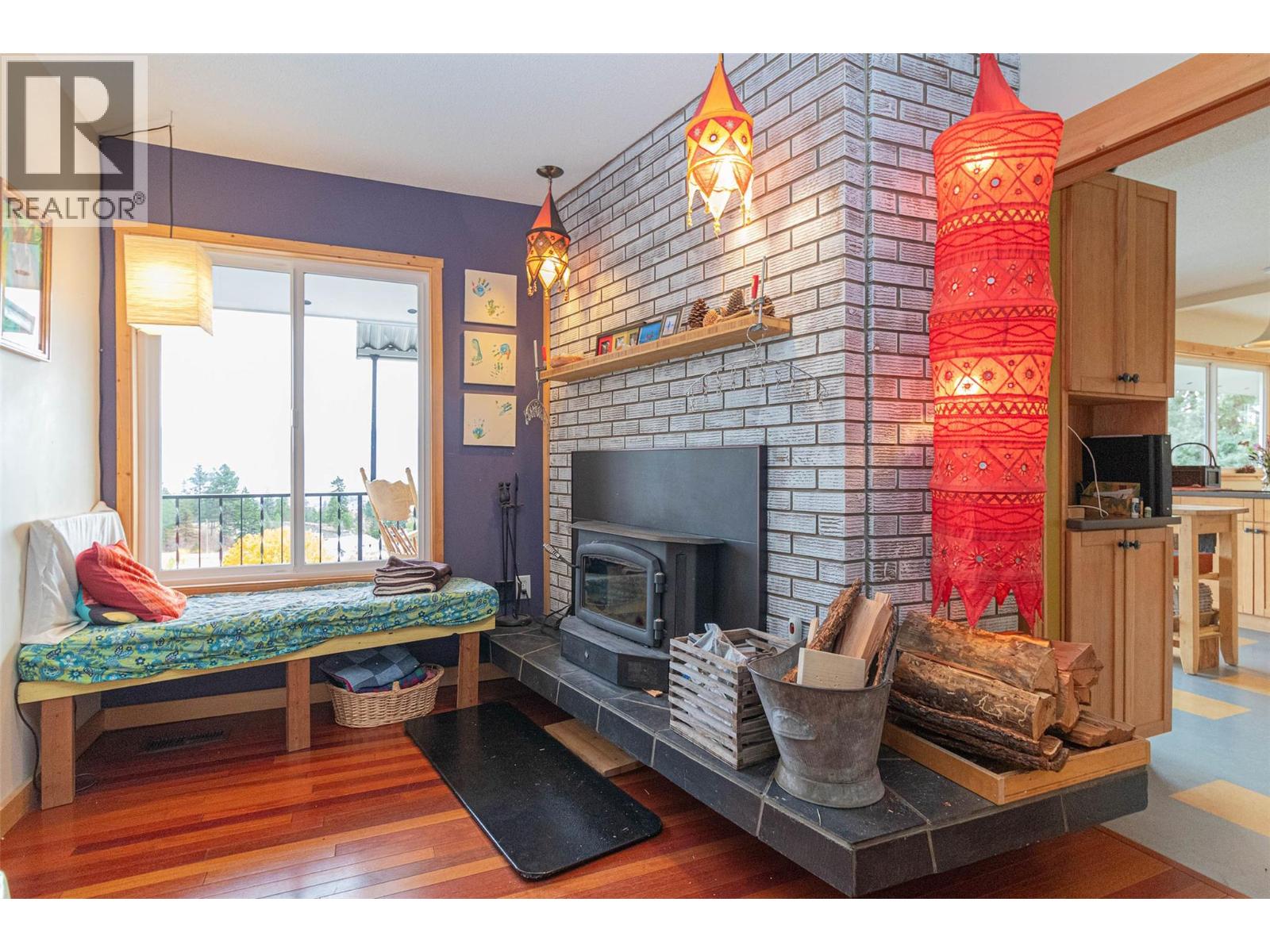  2741 Sugosa Place, West Kelowna