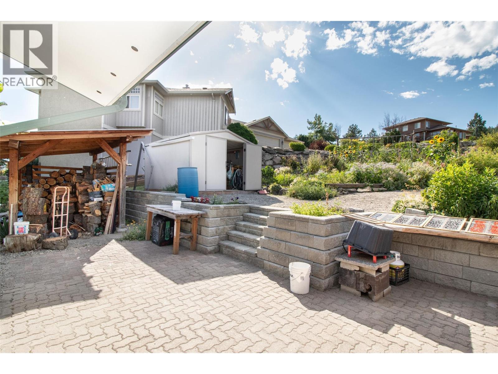  2741 Sugosa Place, West Kelowna