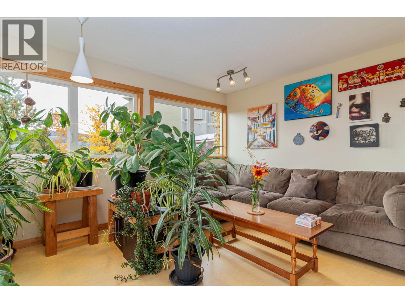  2741 Sugosa Place, West Kelowna