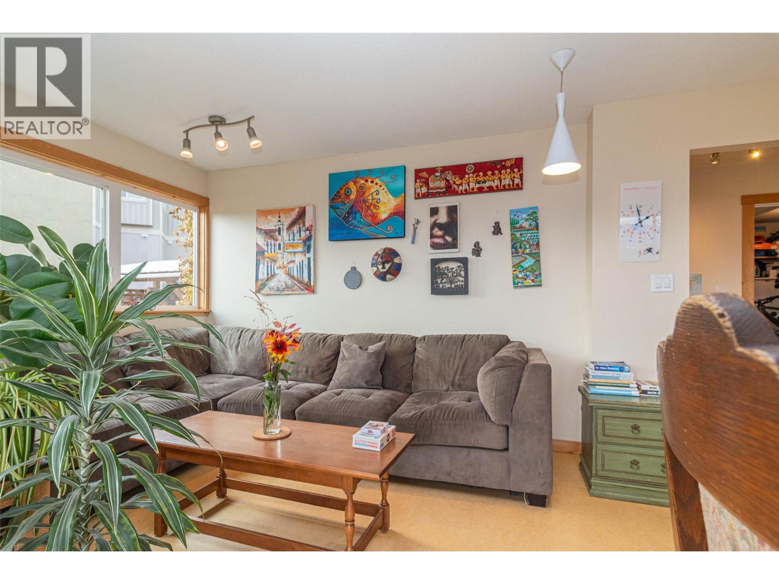  2741 Sugosa Place, West Kelowna