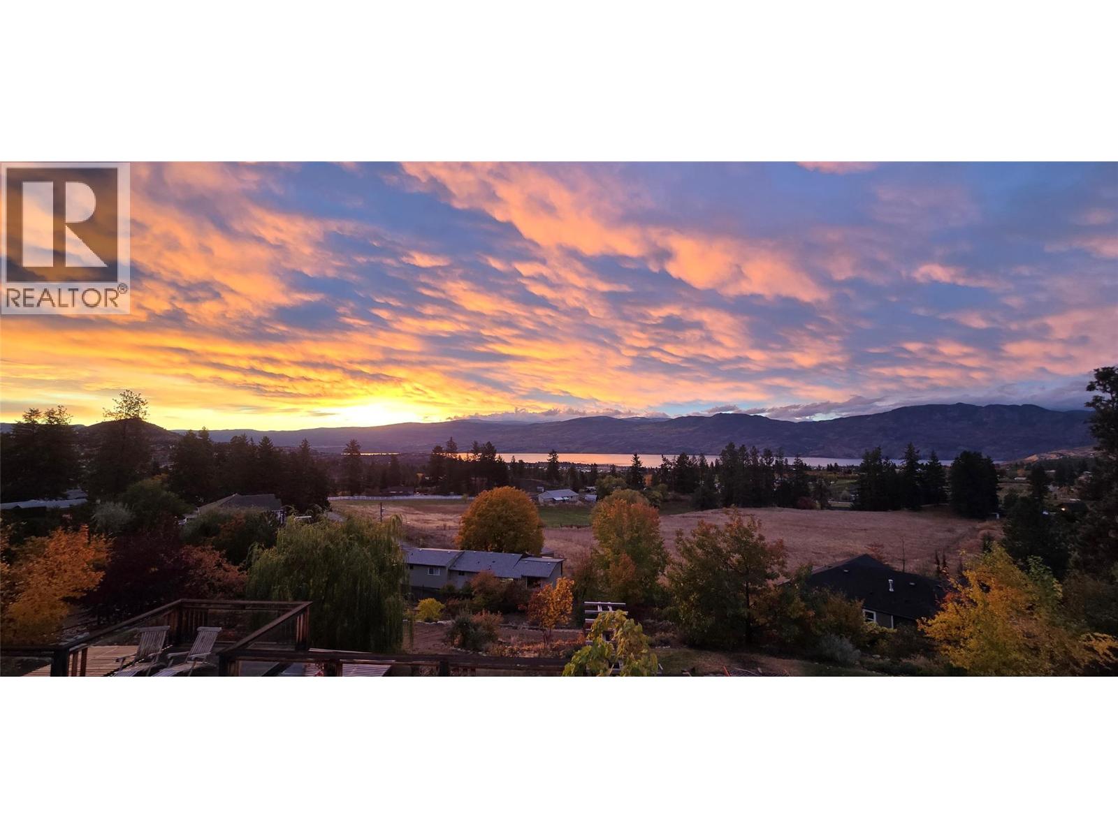  2741 Sugosa Place, West Kelowna