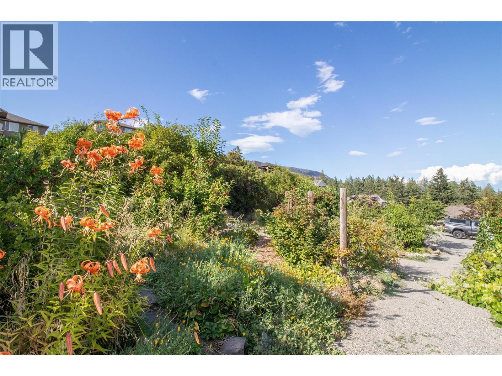  2741 Sugosa Place, West Kelowna