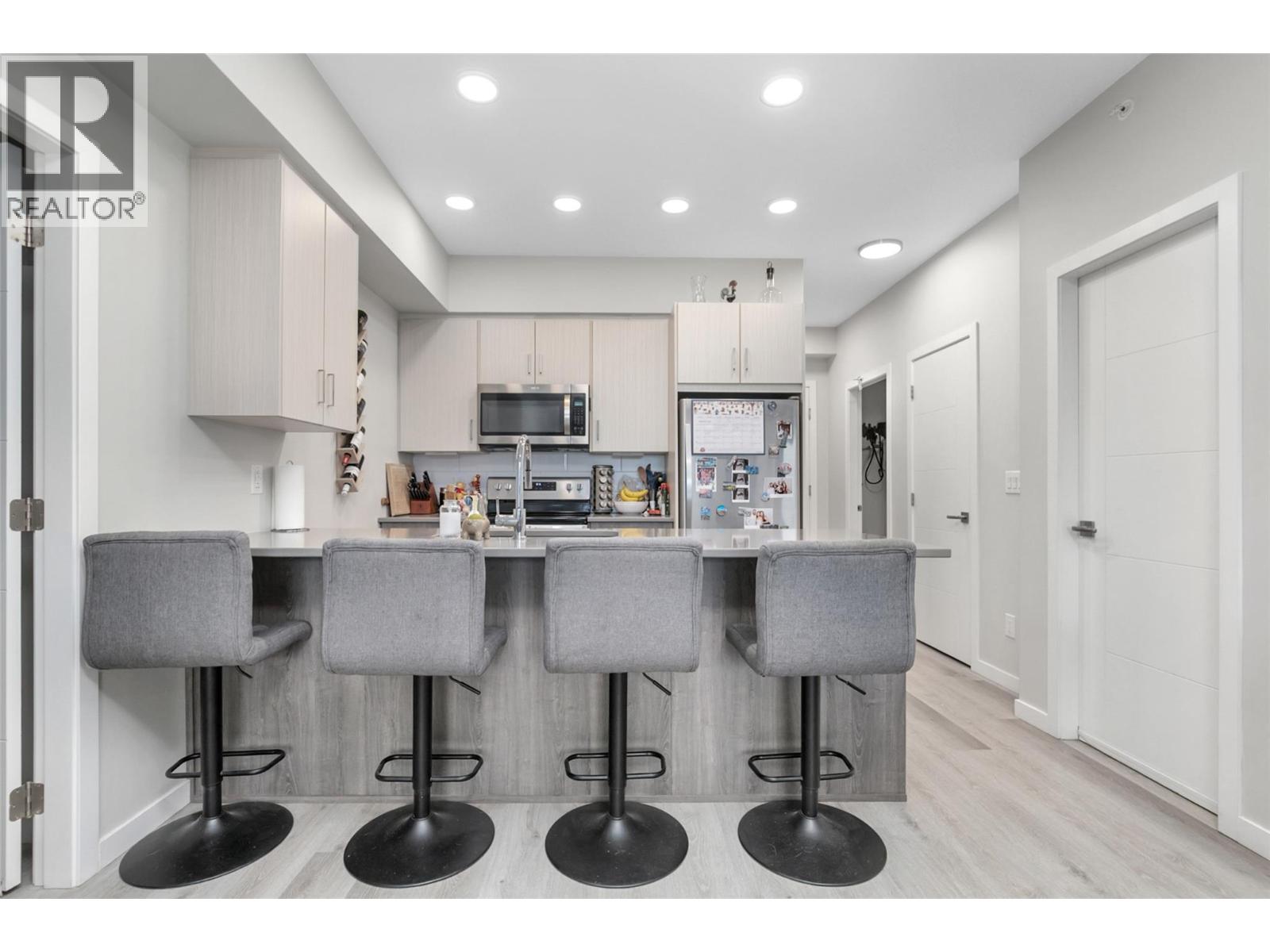 407 2301 Carrington Road, West Kelowna