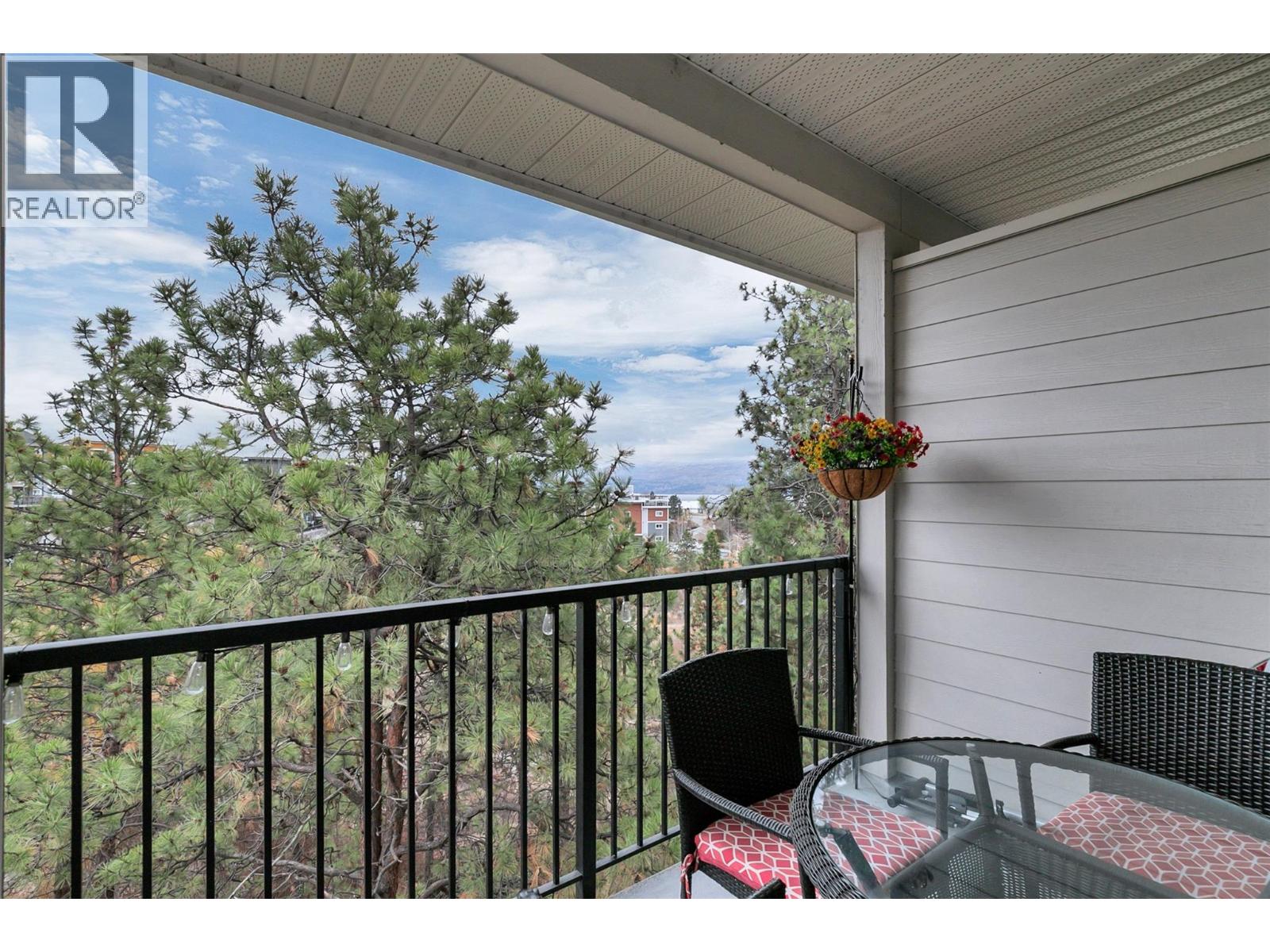 407 2301 Carrington Road, West Kelowna