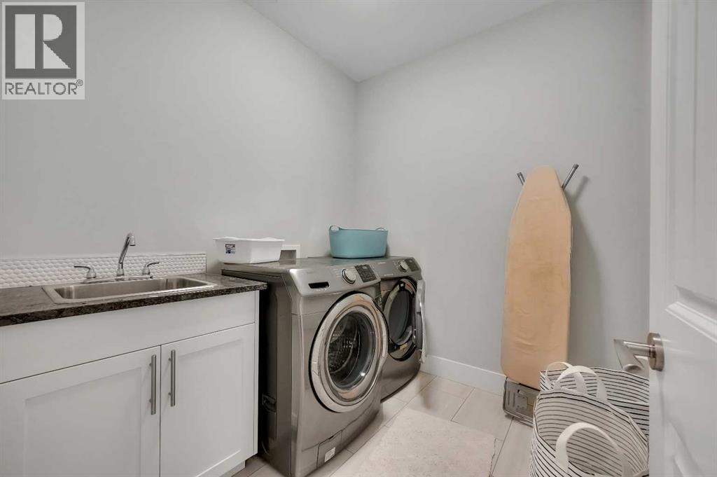 Single Family House for Sale in   Avenue NW Capitol Hill Calgary 