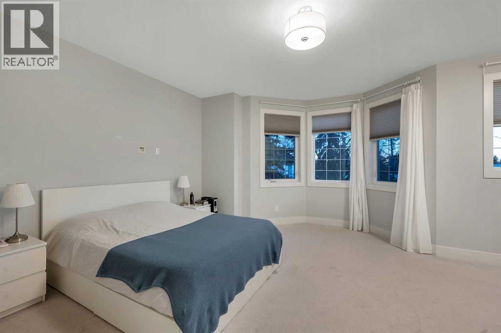 Single Family House for Sale in   Avenue NW Capitol Hill Calgary 