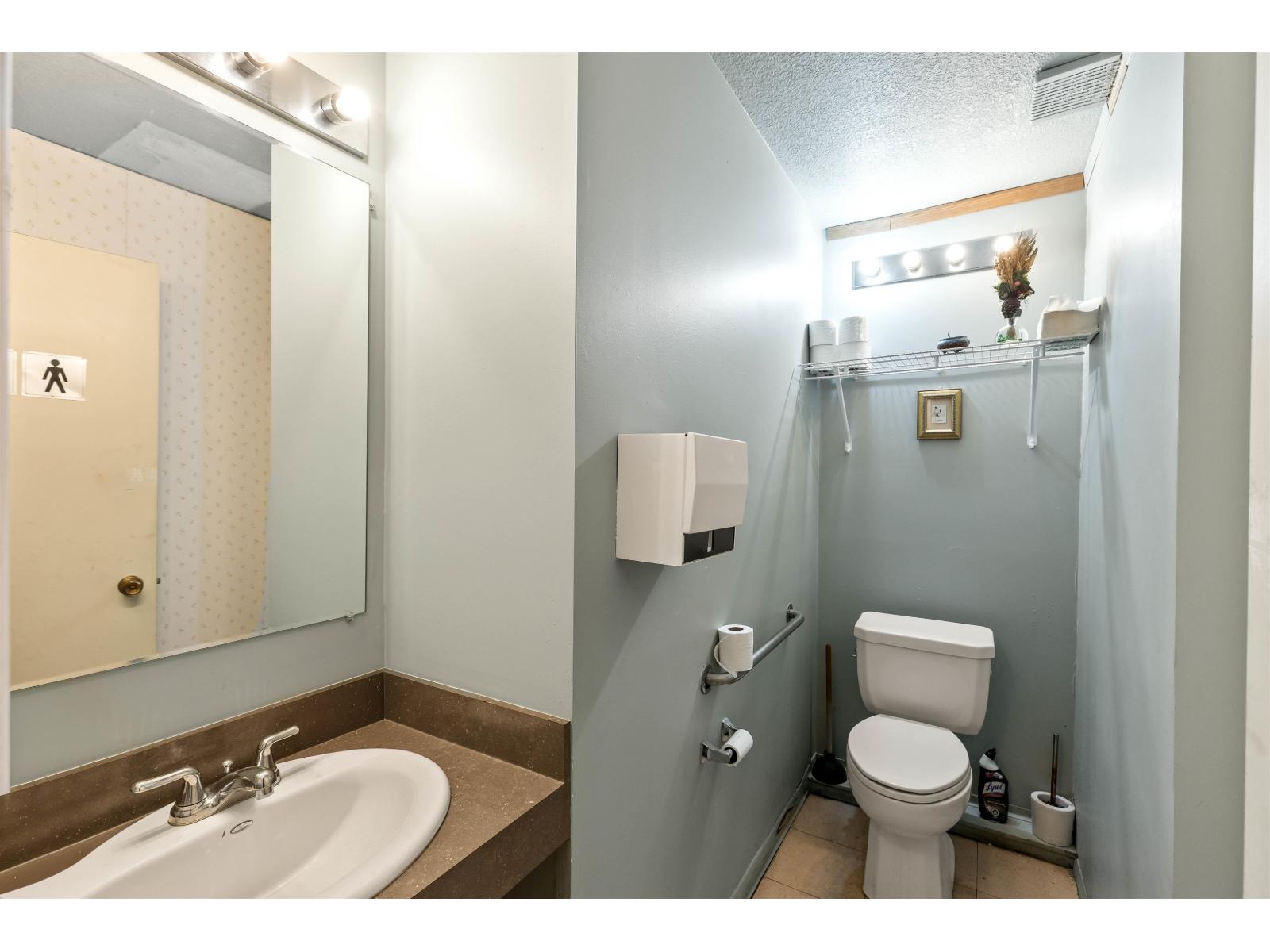 10 32650 LOGAN AVENUE, Mission