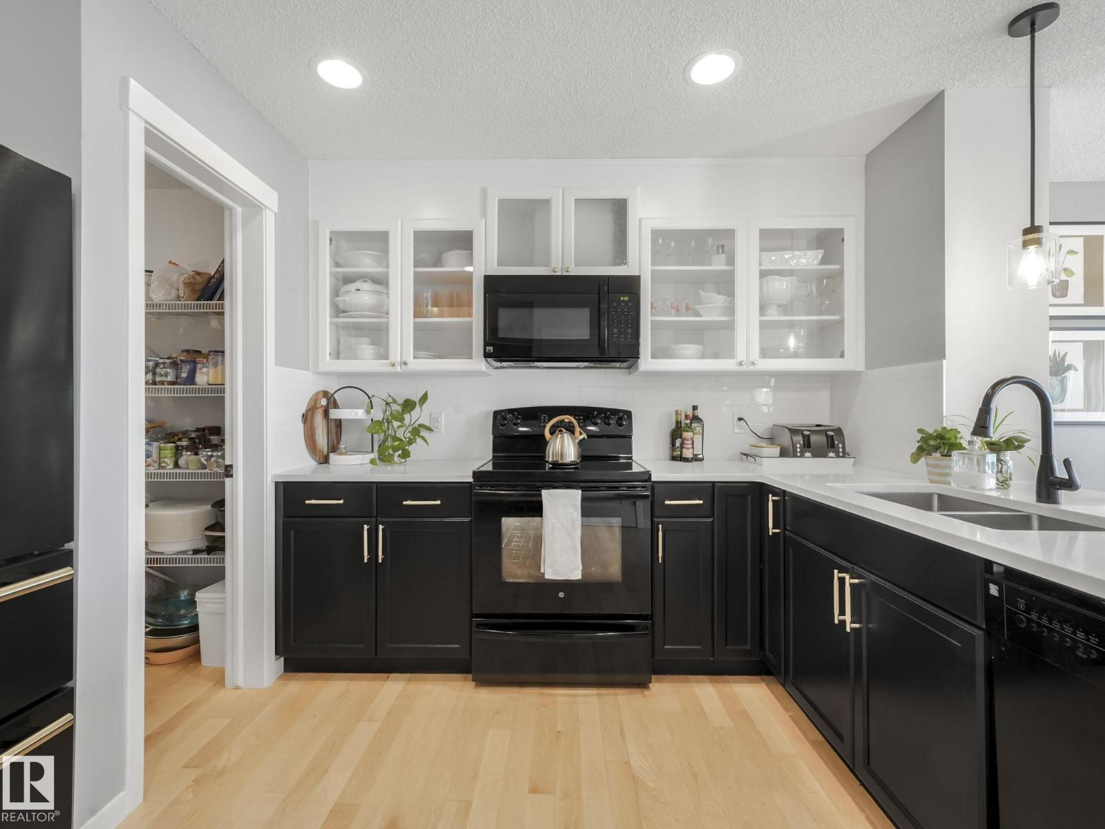 112 SANTANA CR, Fort Saskatchewan