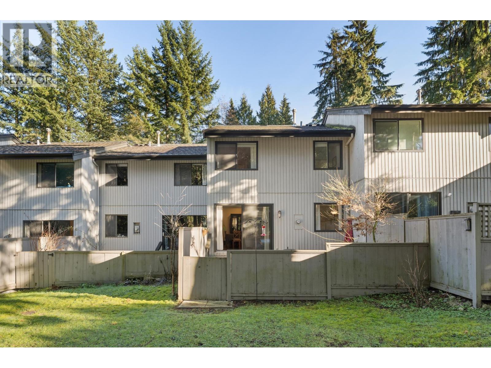 2060 DEEP COVE CRESCENT, North Vancouver