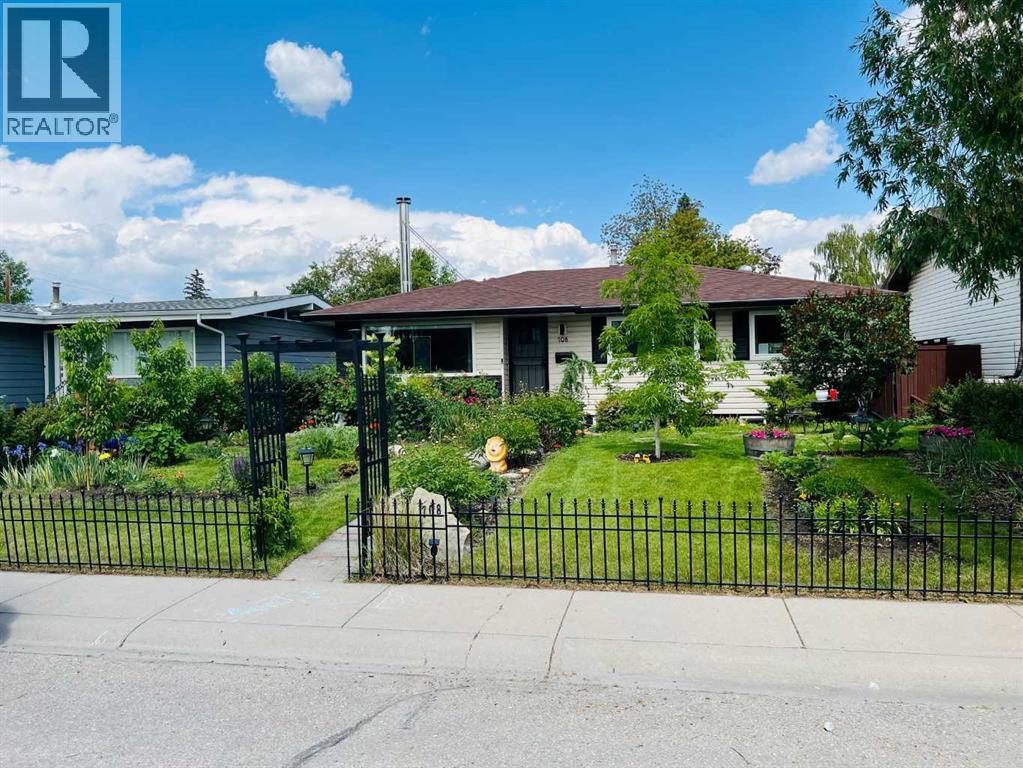 Single Family House Bungalow for Sale in  Allden Place SE Acadia Calgary 