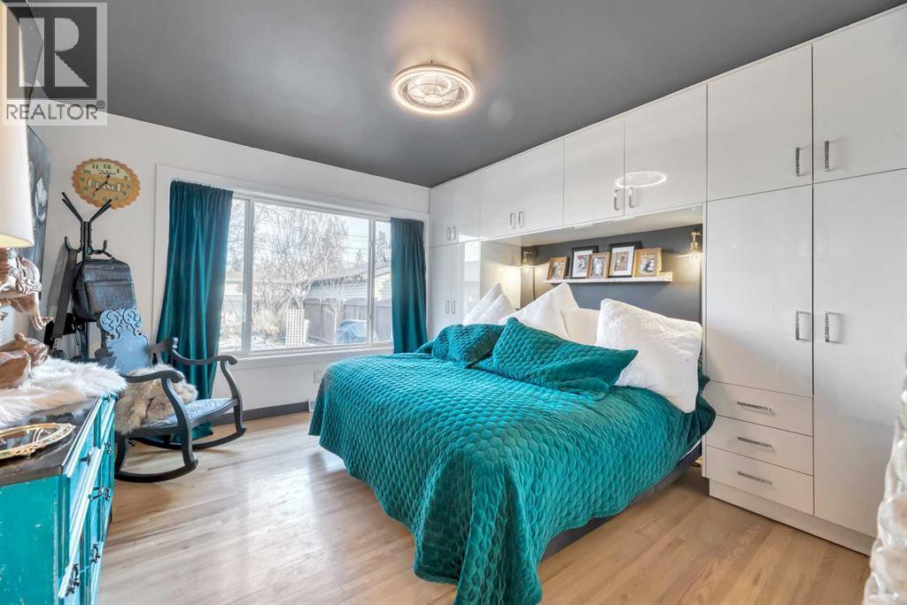 Single Family House Bungalow for Sale in  Allden Place SE Acadia Calgary 