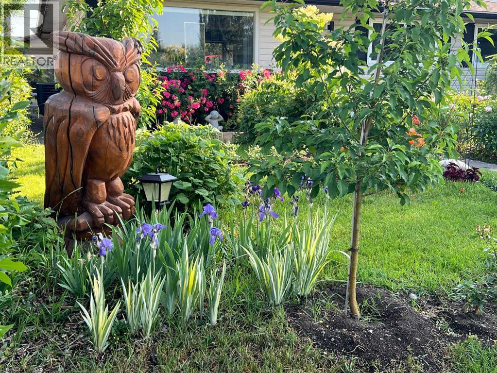 Single Family House Bungalow for Sale in  Allden Place SE Acadia Calgary 