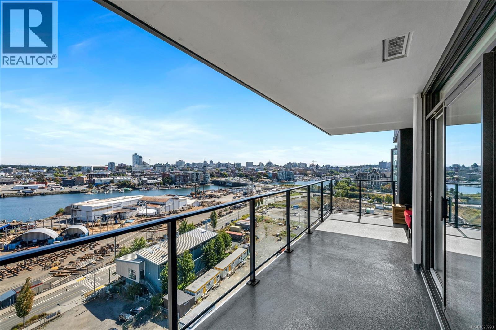 #1108 363 Tyee Rd - 24