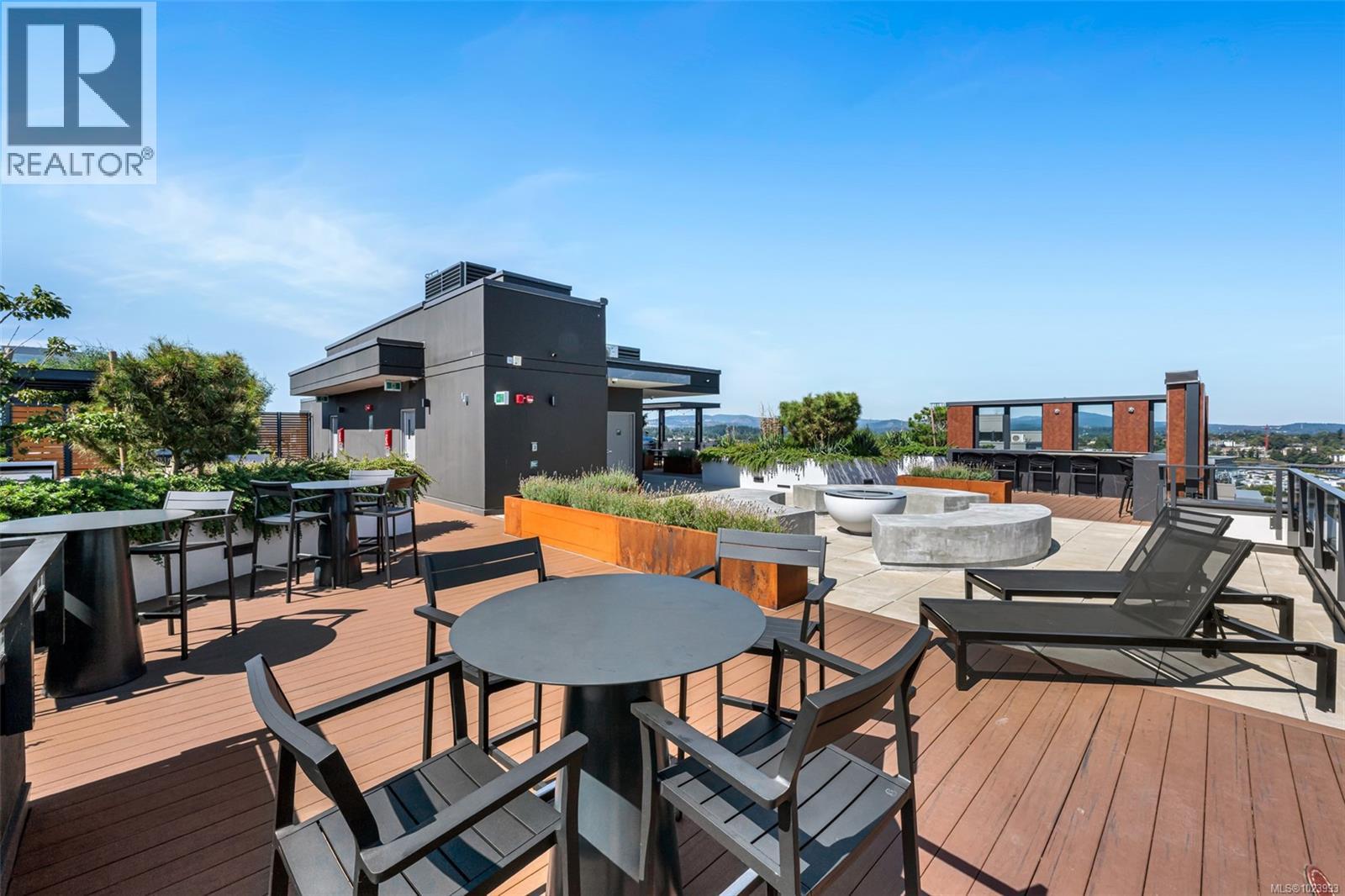#1108 363 Tyee Rd - 36