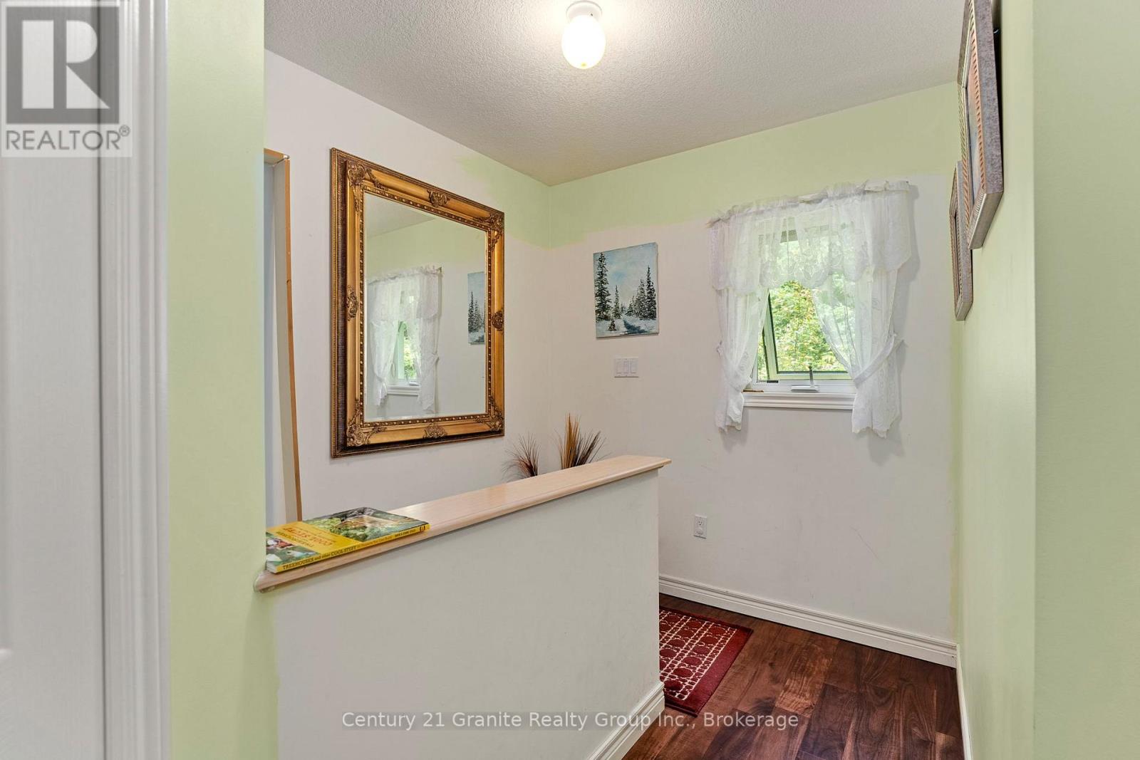 1753 NORTHSHORE ROAD - 21