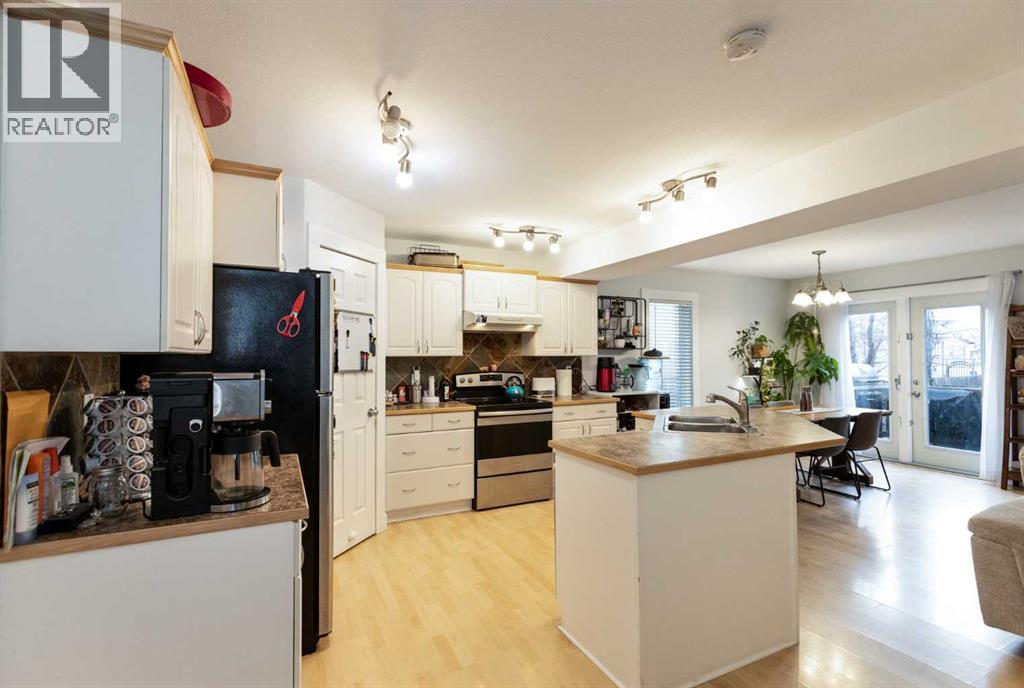 5032 47 Street, Sylvan Lake