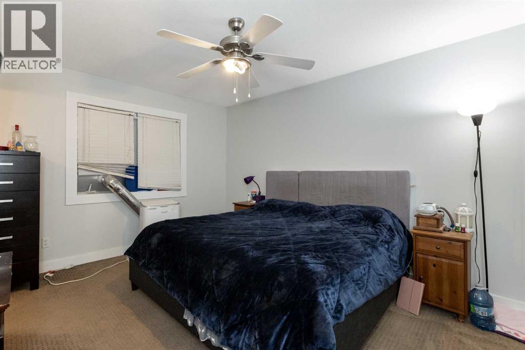 5032 47 Street, Sylvan Lake