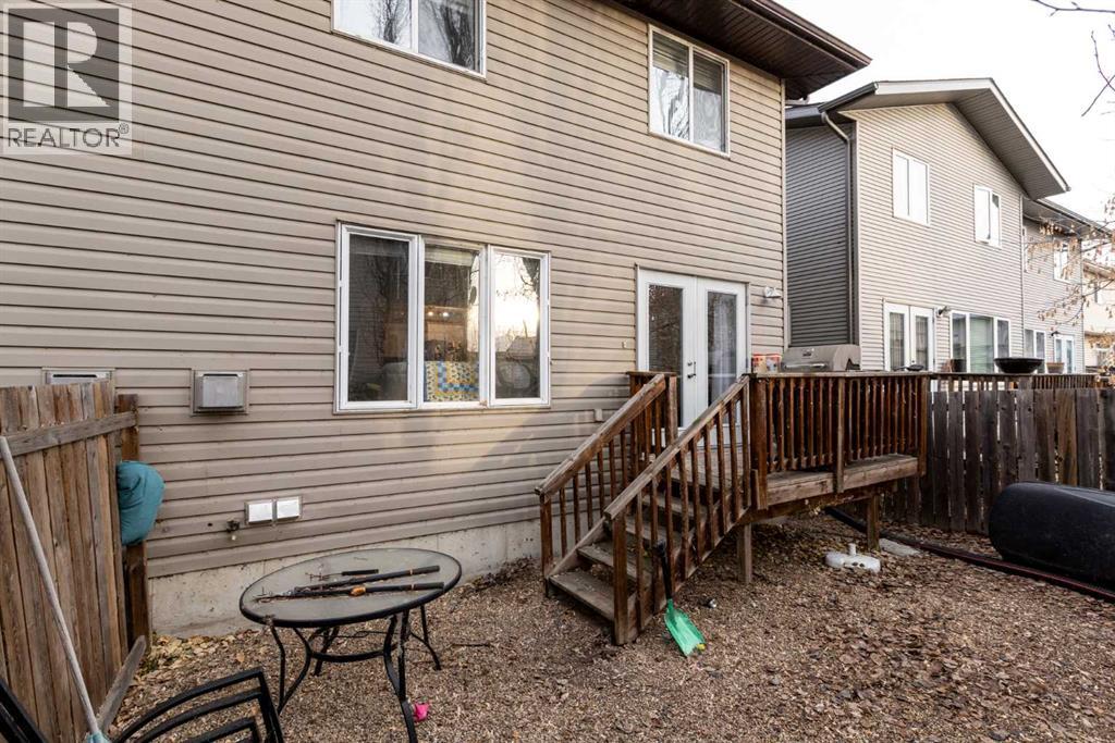 5032 47 Street, Sylvan Lake