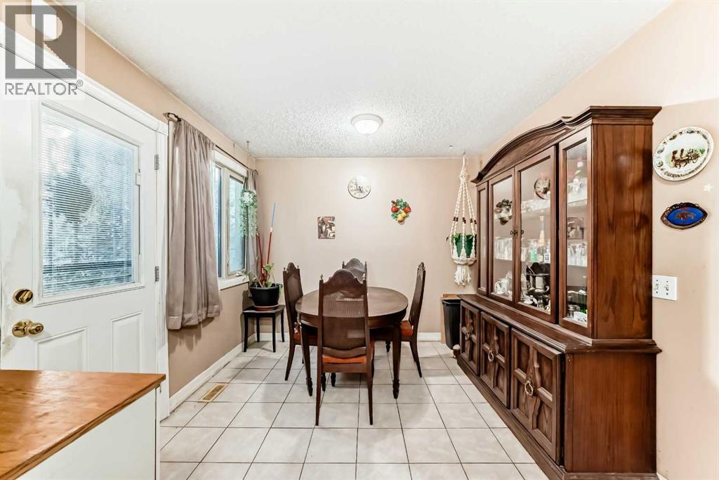 Single Family House for Sale in    Street NE Pineridge Calgary 