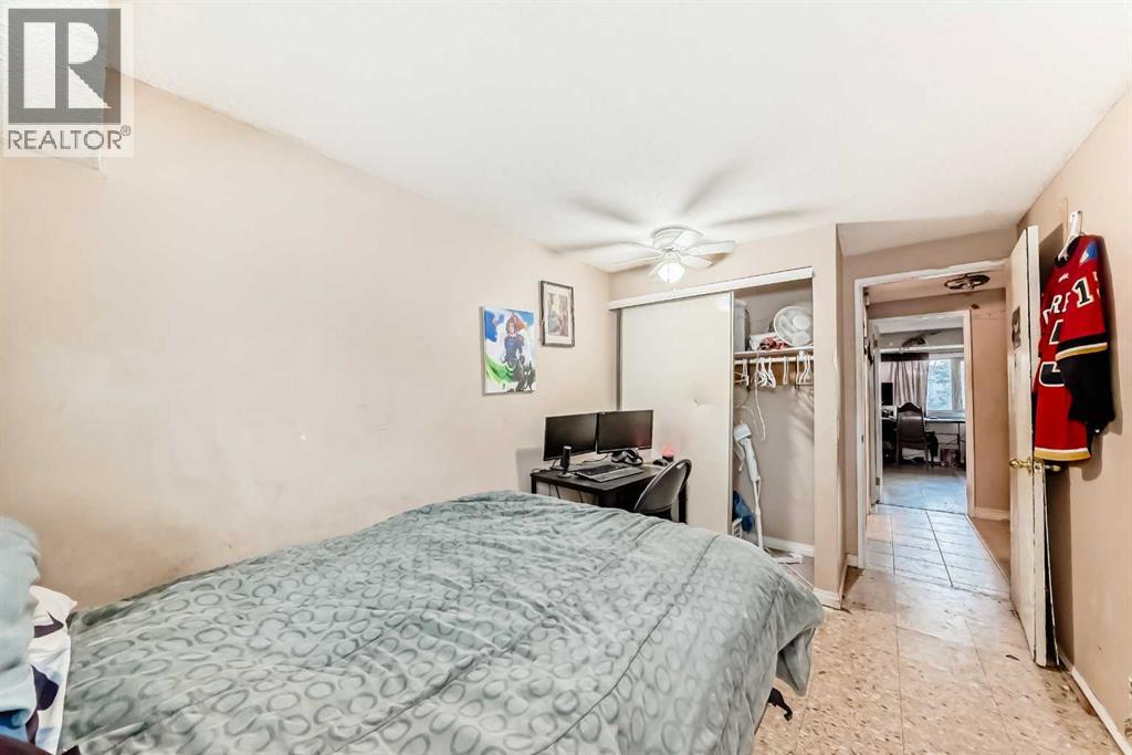 Single Family House for Sale in    Street NE Pineridge Calgary 