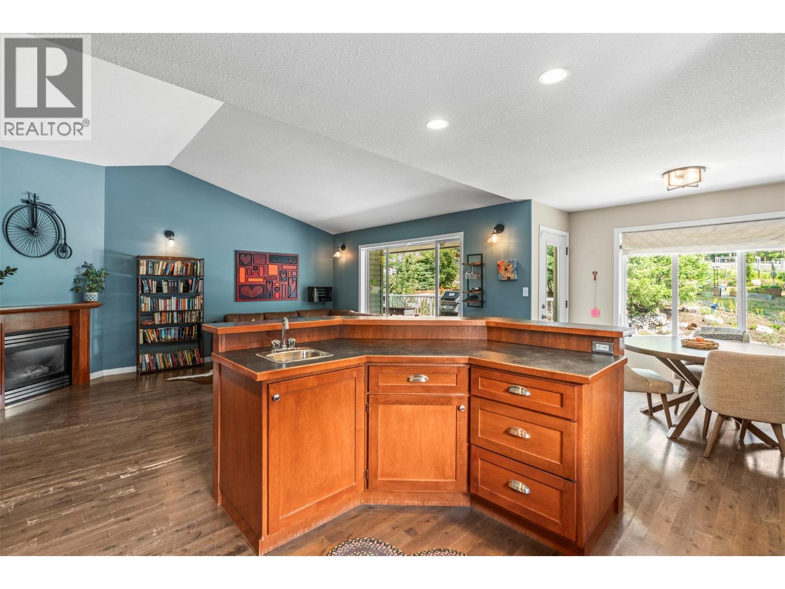 2907 Gyp Road, Falkland