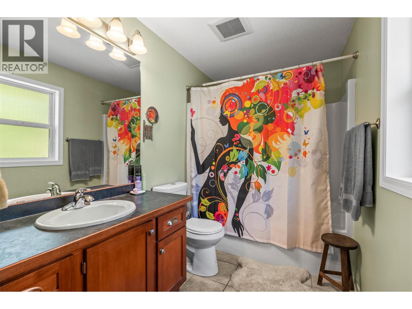 2907 Gyp Road, Falkland