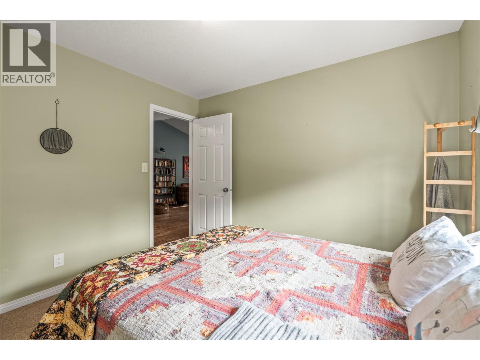 2907 Gyp Road, Falkland