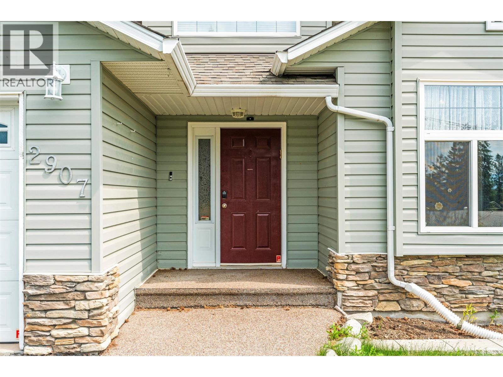 2907 Gyp Road, Falkland