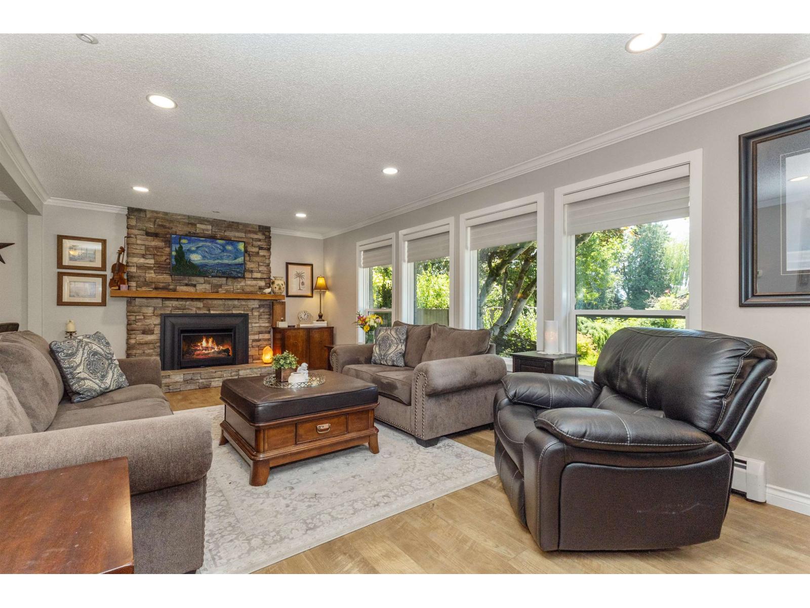 46403 HOPE RIVER ROAD, Fairfield Island, Chilliwack