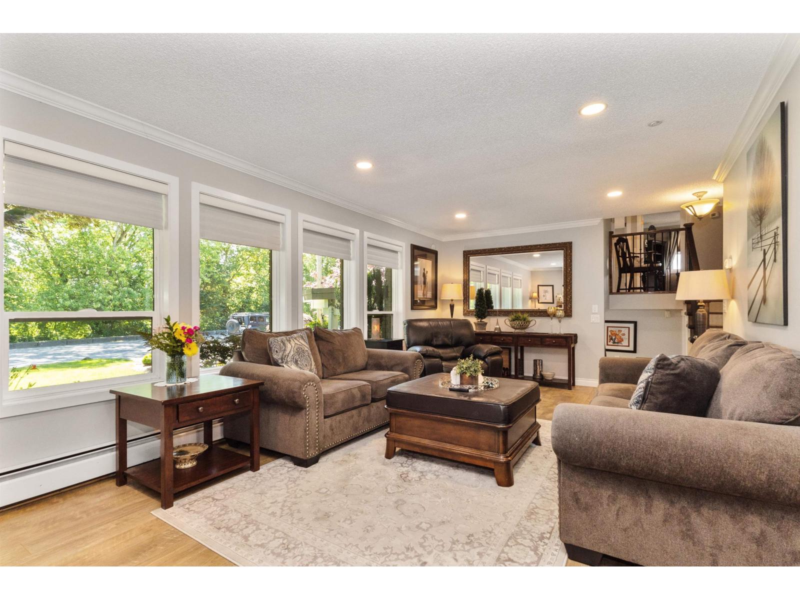 46403 HOPE RIVER ROAD, Fairfield Island, Chilliwack