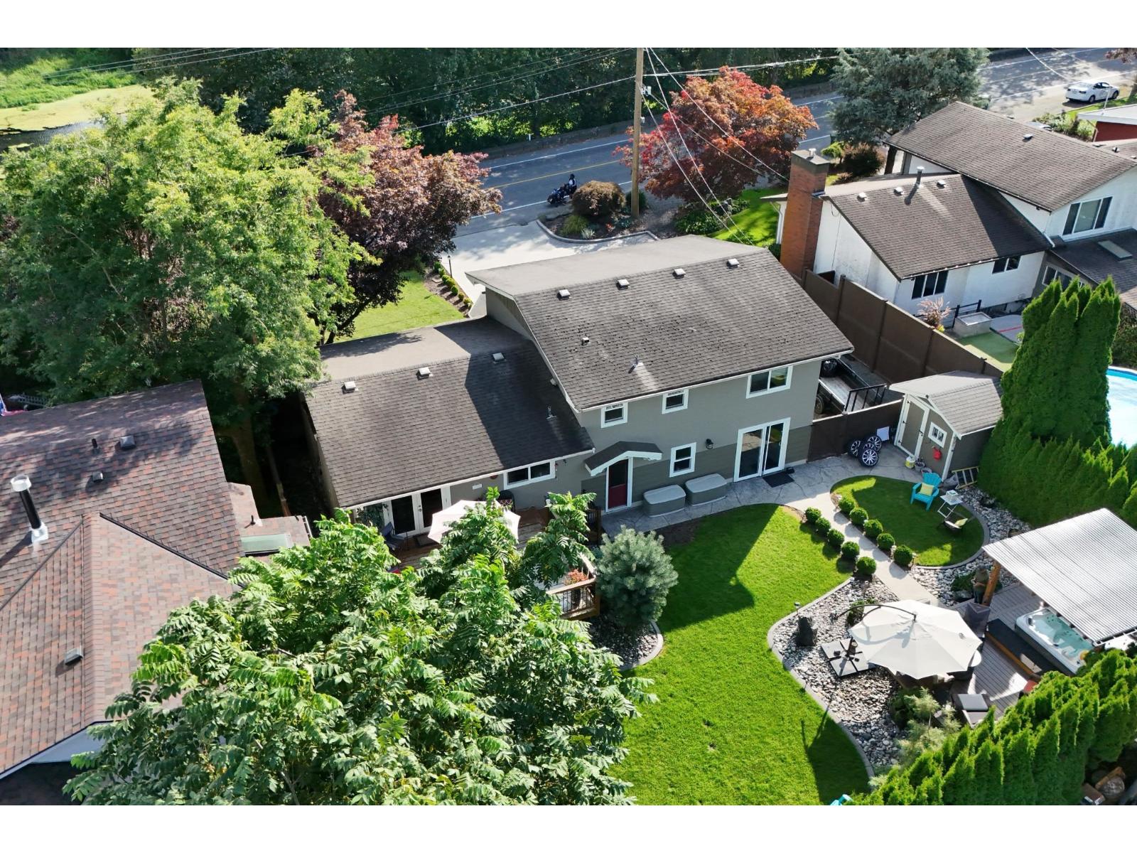 46403 HOPE RIVER ROAD, Fairfield Island, Chilliwack