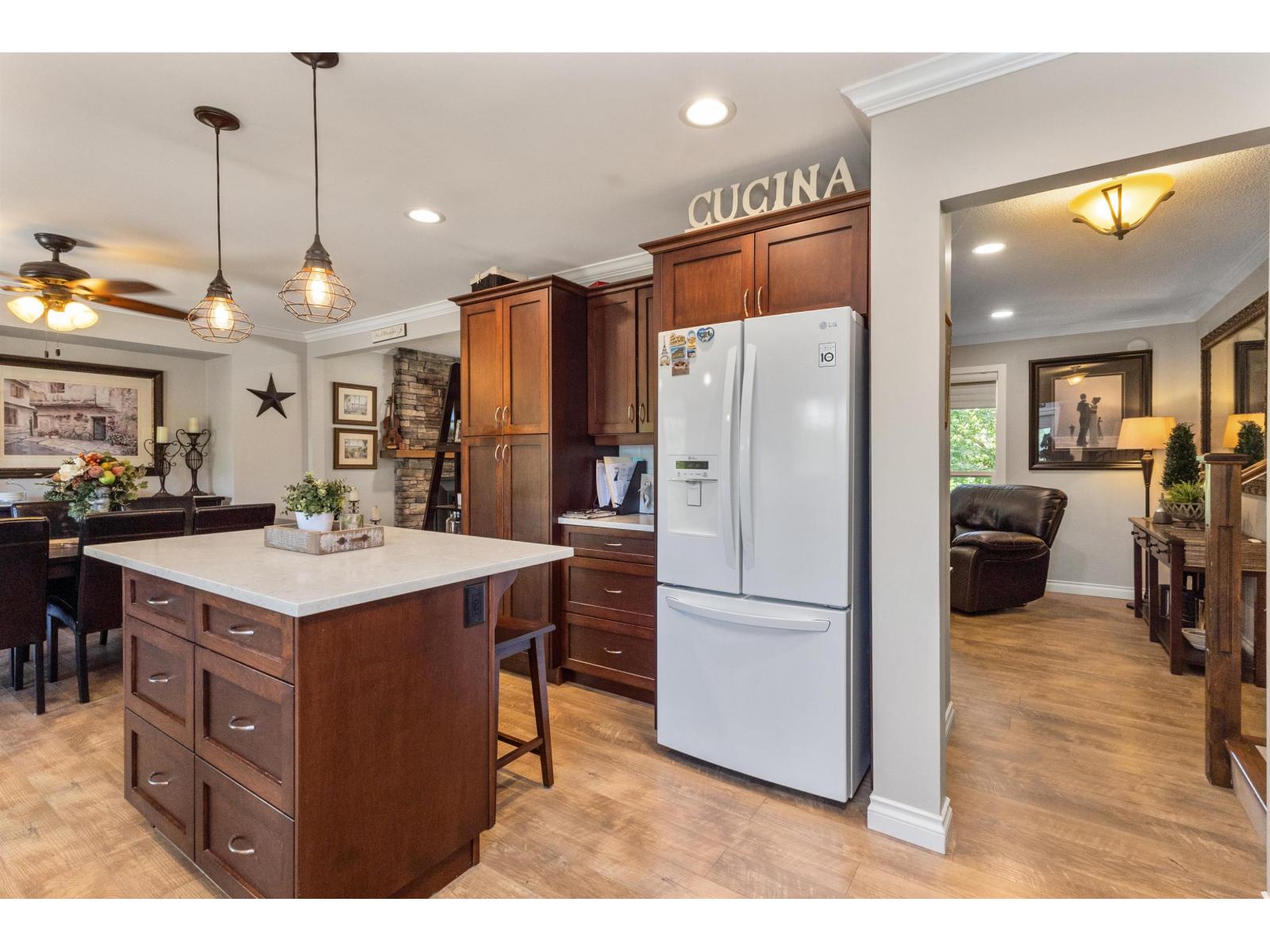 46403 HOPE RIVER ROAD, Fairfield Island, Chilliwack